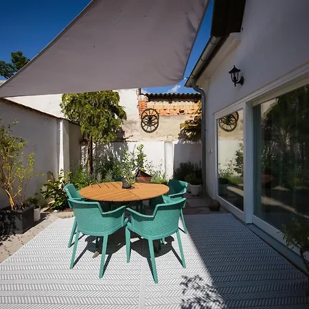 Witke Villa